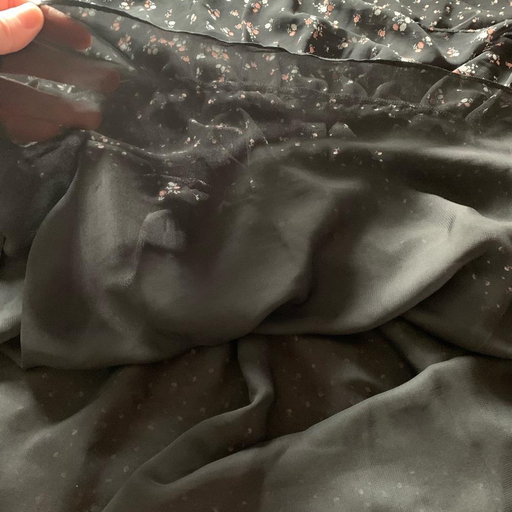 Black Floral Dress, Size M - Picture 12 of 13